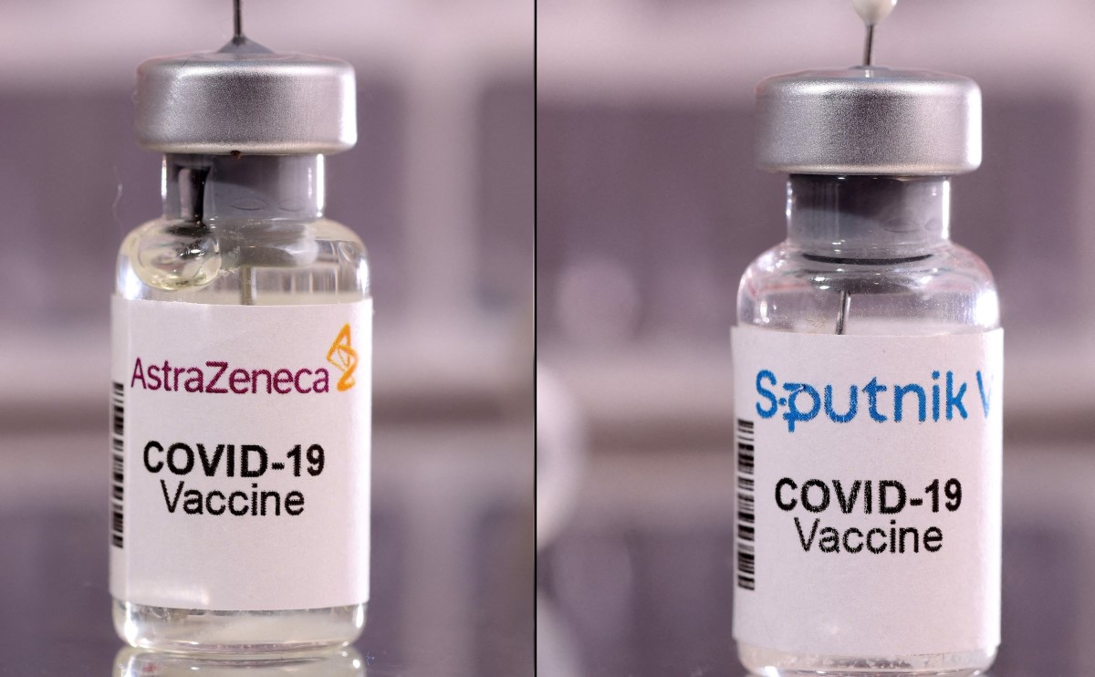 CdMx usará las vacunas Sputnik y AstraZeneca como refuerzo para mayores de 30 años. | Reuters /Milenio
