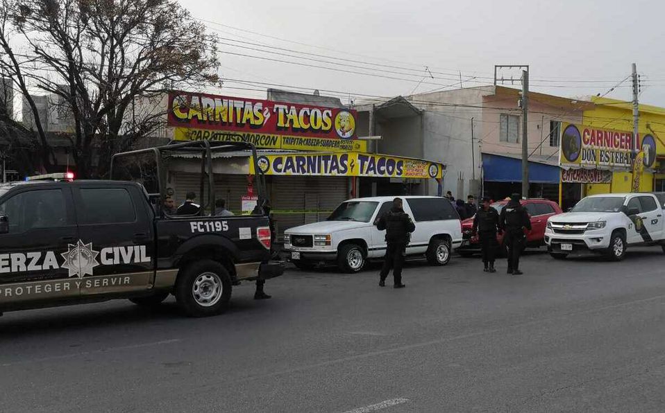 Investigan muerte de hombre en Monterrey. Foto: Erik Rocha.
