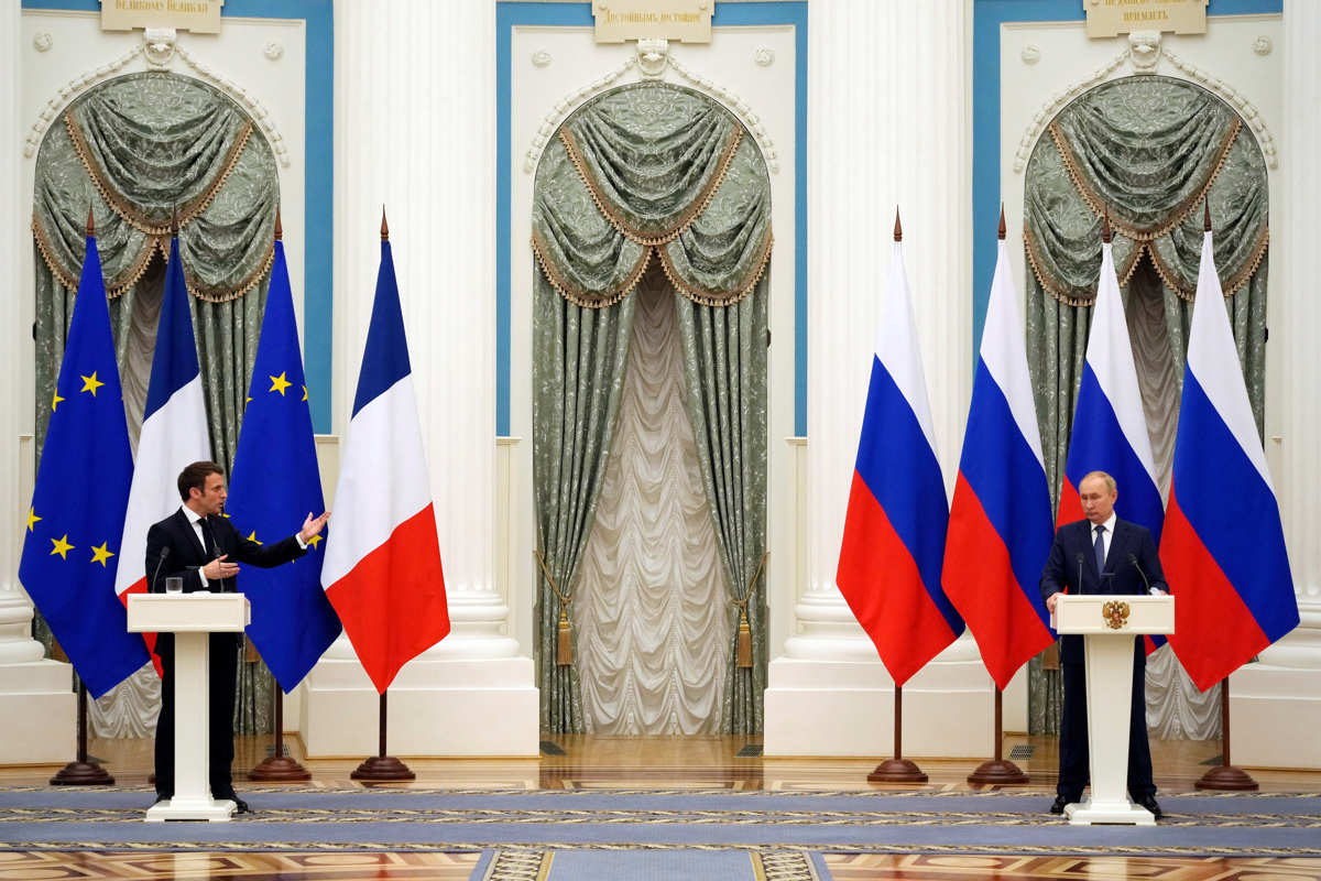 Reunión entre Rusia y Francia. | EFE