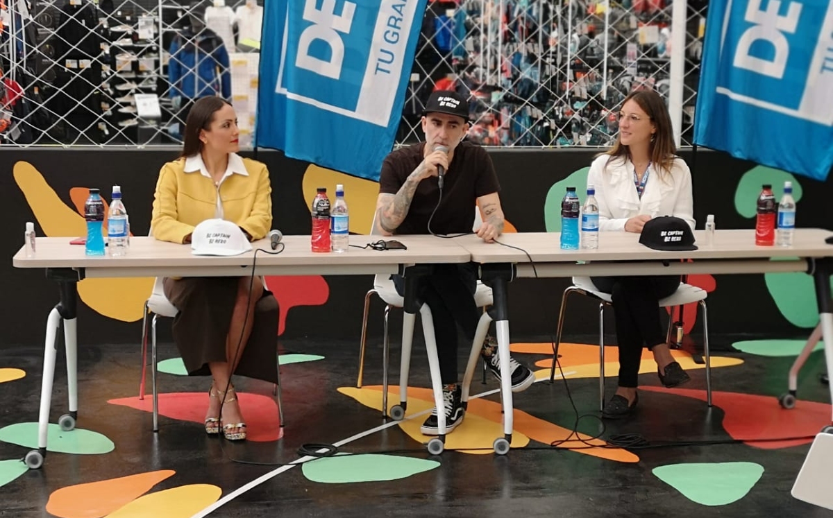 Rubén López presentó sus dos retos de ciclismo extremo en México (Carlos Cruz)
