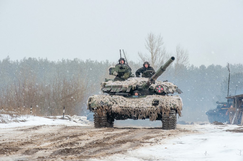 Tanque de la brigada mecanizada de las Fuerzas Militares de Ucrania. (AFP)