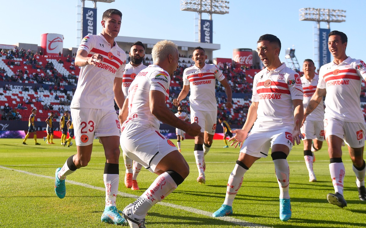 Toluca vence a Atlético de San Luis y festeja su 105 aniversario con una victoria  (Imago7)