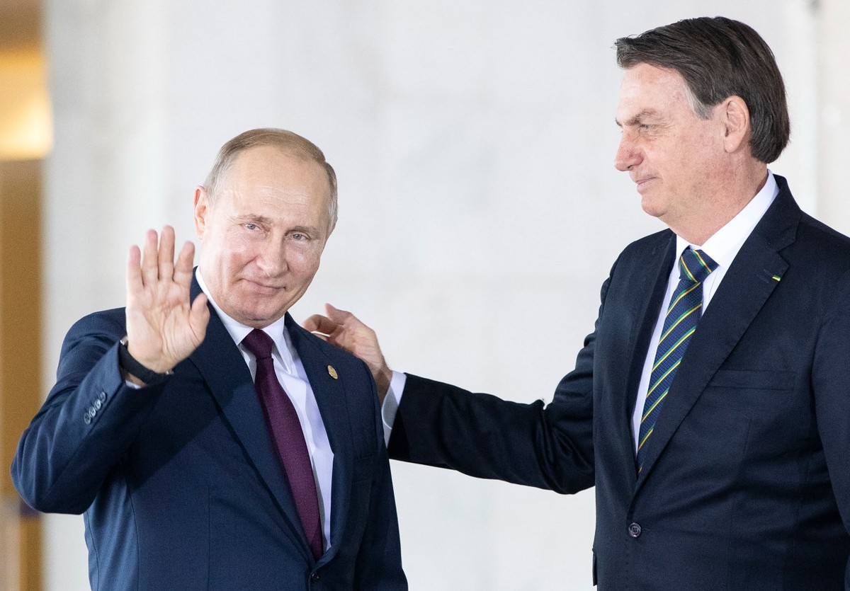 Bolsonaro visita Rusia pese al disgusto de EU en plena crisis en Ucrania | AFP