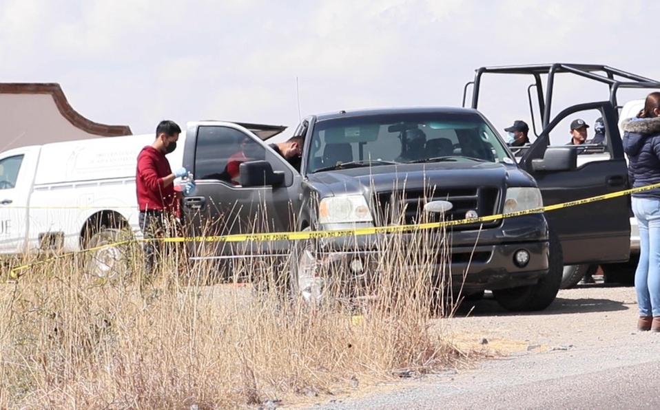 Cuerpos hallados en camioneta en Zacatecas son de jóvenes