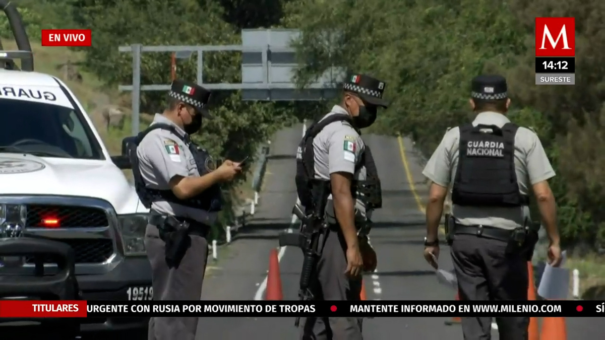 Presencia de retenes en límites con Colima