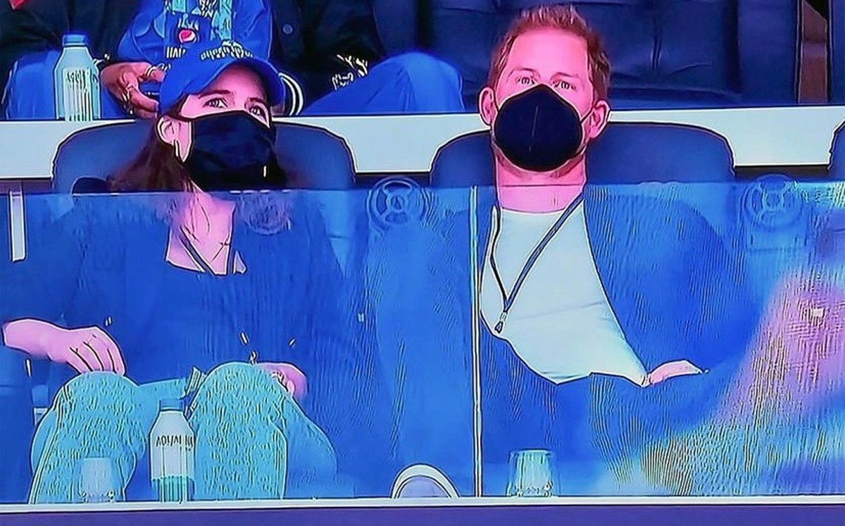 El príncipe Harry asistió al Super Bowl con misteriosa mujer (Instagram).