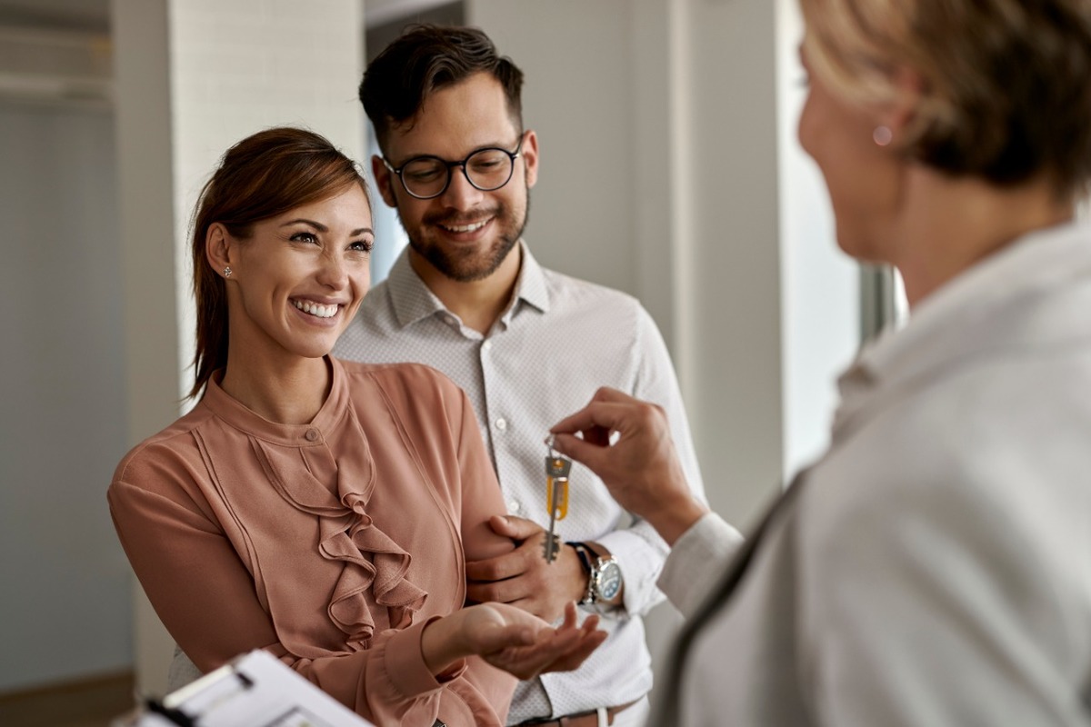 La vivienda que adquieras junto a tu pareja, amigo o familiar será en copropiedad . (Shutterstock)