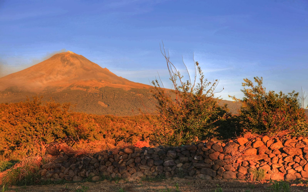Aspectos del volcán Popocatépetl al amanecer | Andrés Lobato