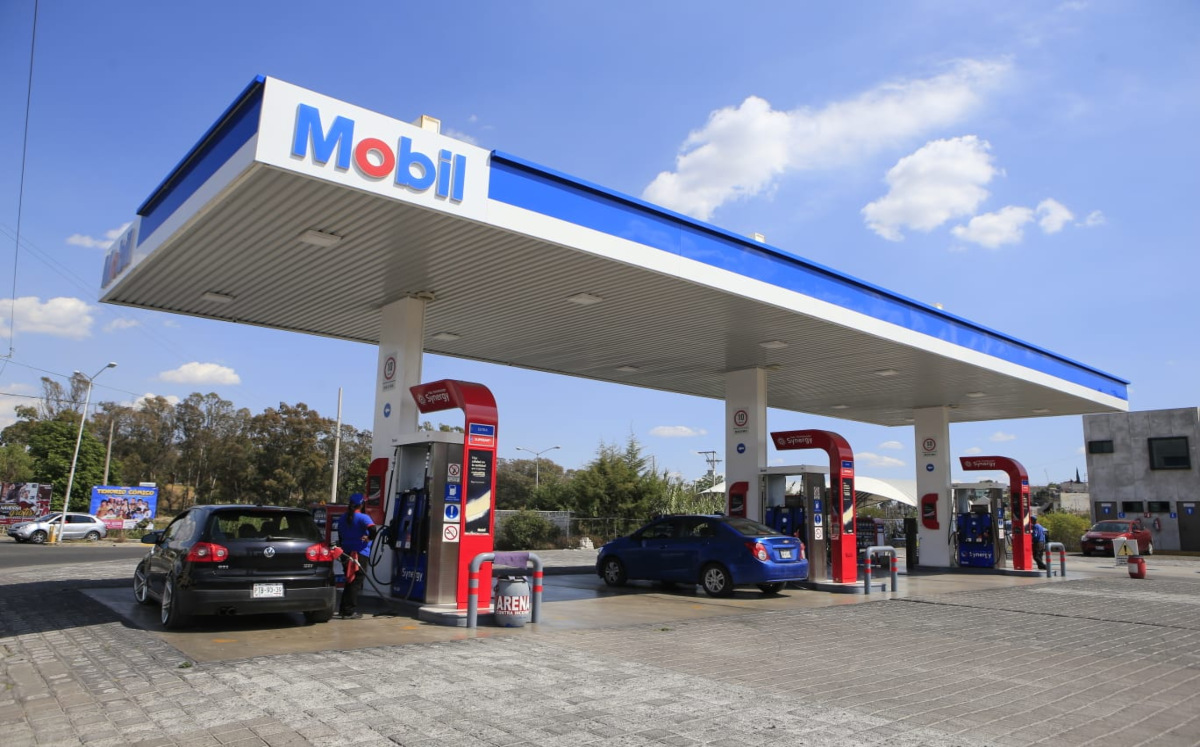 La estación de Mobil ubicada en la capital poblana destacó a nivel nacional por ofertar el precio más bajo de la gasolina regular | Andrés Lobato