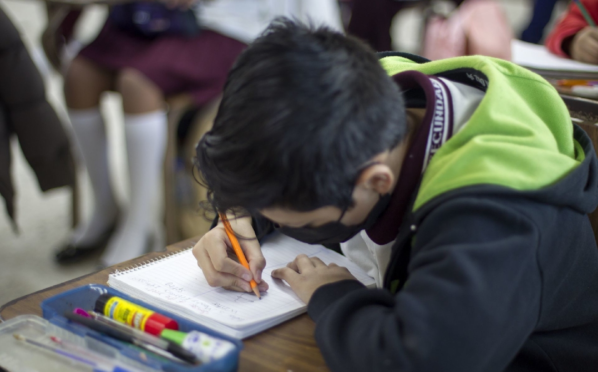 El regreso a clases presenciales debe ir acompañado con apoyo socioemocional. | Cuartoscuro