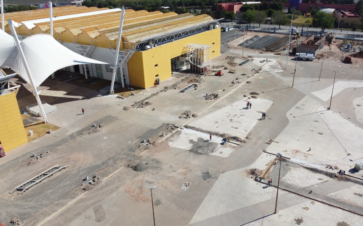 Remodelaciones en Inforum Irapuato / Especial