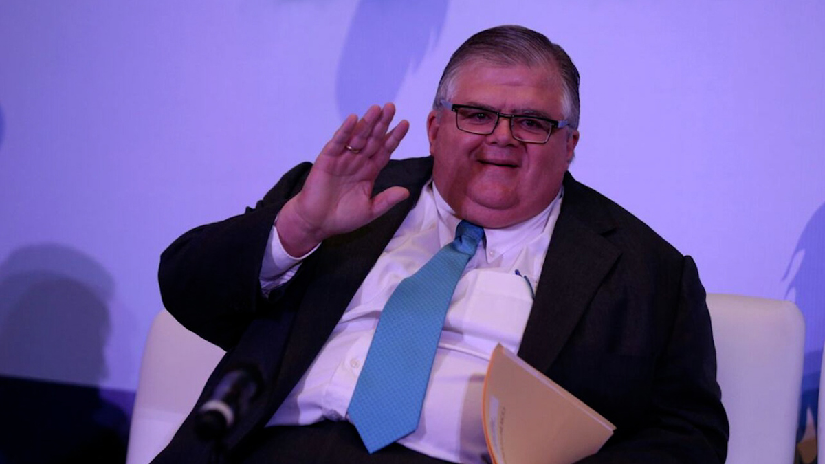 Agustín Carstens urge a acelerar crecimiento económico con empleo