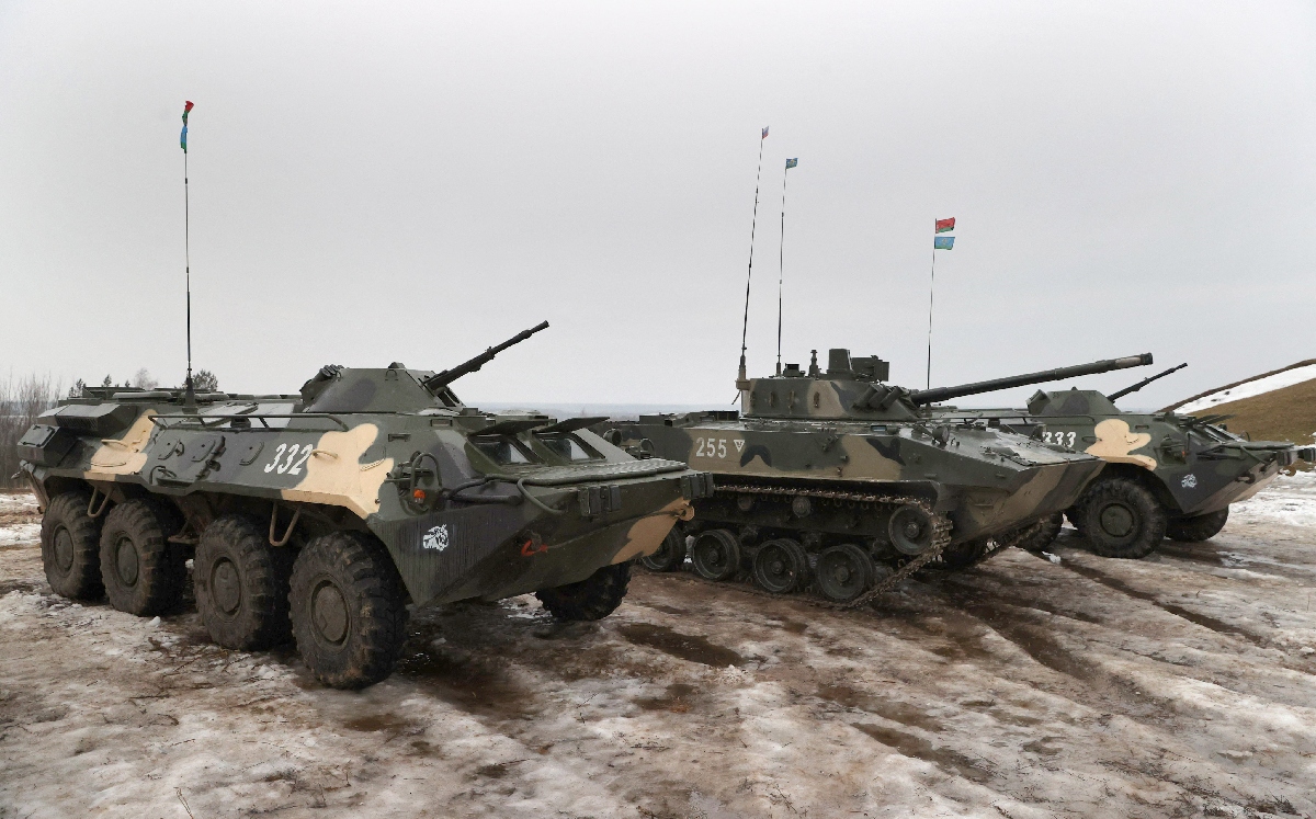 Los aliados de la OTAN acusaron a Rusia de engañar al mundo y de difundir desinformación. | AFP