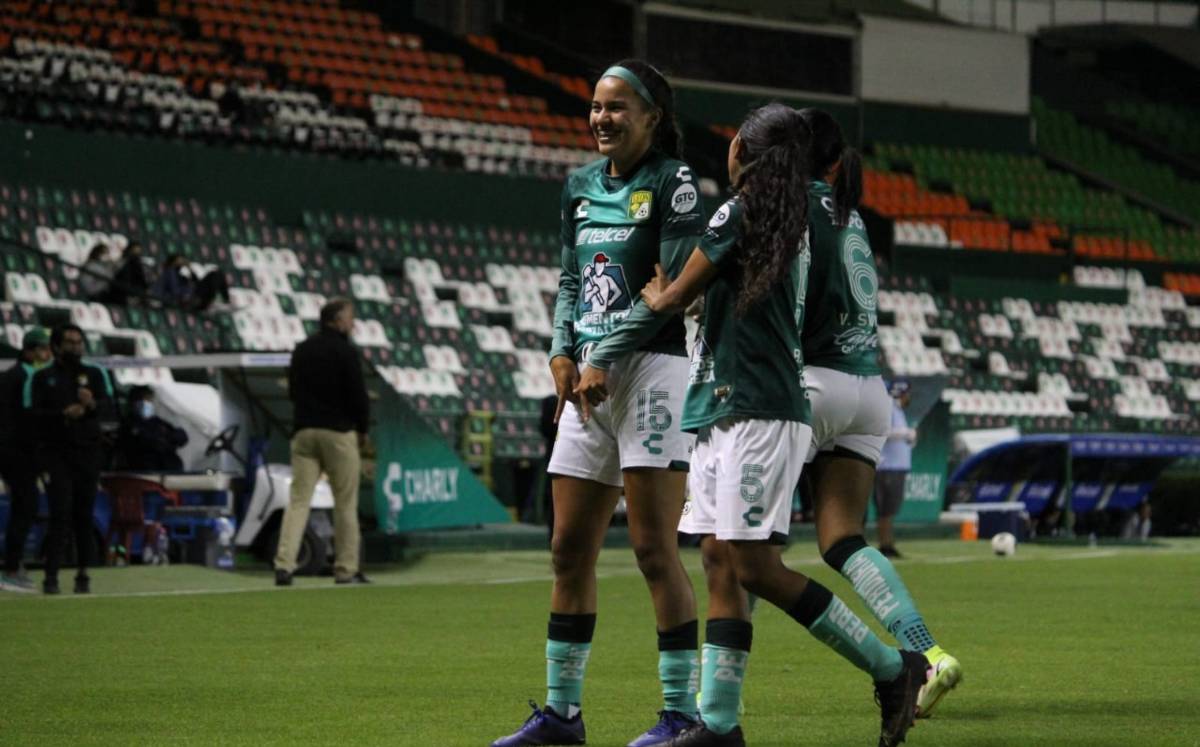 Fátima Bracamonte hasta el momento acumula 427 minutos jugando con el Club León.-