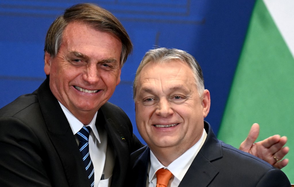 Jair Bolsonaro y Viktor Orban en reunión bilateral. (AFP)
