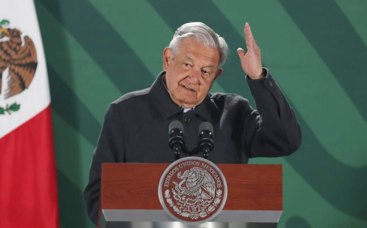 El mandatario en su conferencia mañanera desde Tijuana, en su gira presidencial. | Javier Ríos