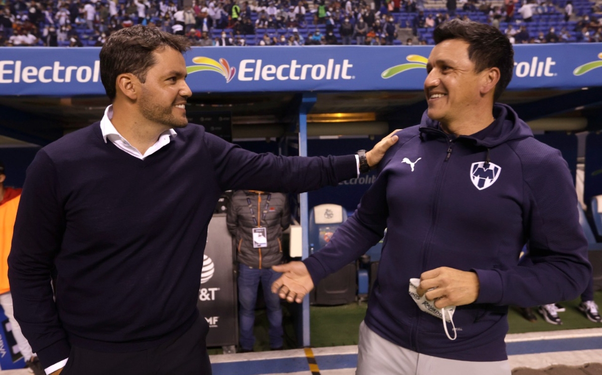 Auxiliar de Javier Aguirre tras derrota ante Puebla: "Podemos darle la vuelta a esto" (Imago 7)