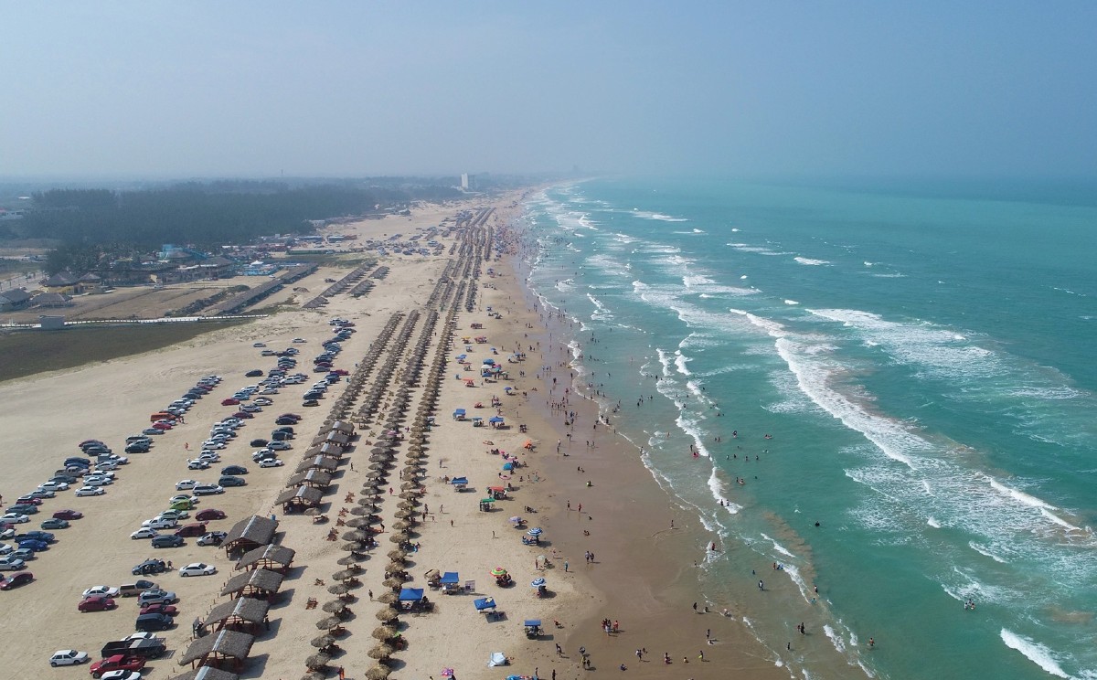 Playa Miramar de Ciudad Madero, una de las más visitadas en México.