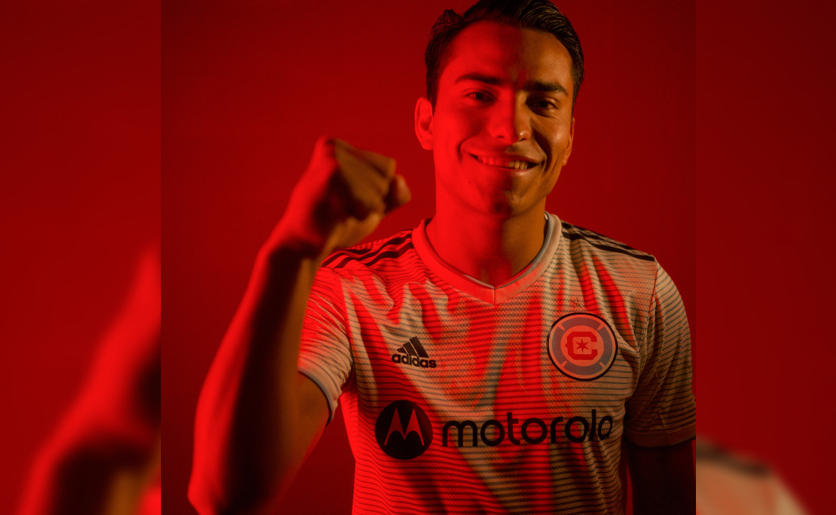 Jairo Torres llega al Chicago Fire (Twitter @ChicagoFire)