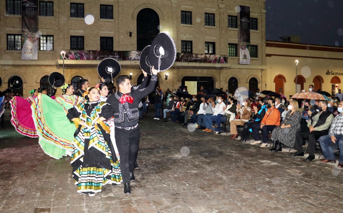 Las Fiestas Mexicanas entre Matamoros y Brownsville se pusieron en marcha este domingo.