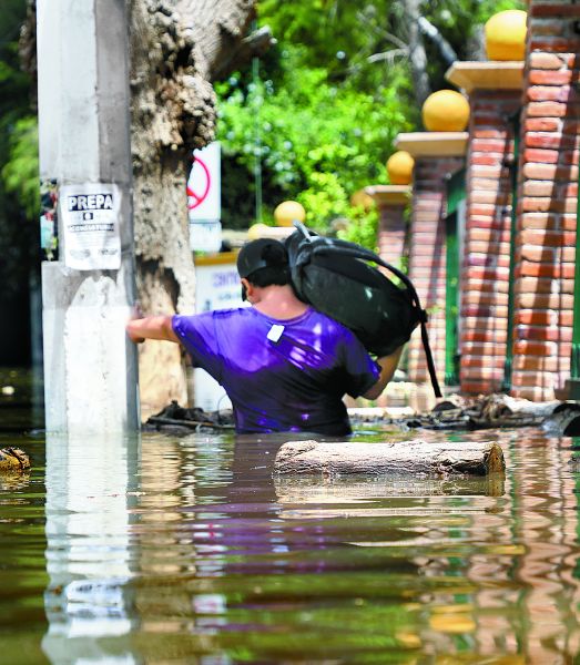 Inundación en Tequisquiapan, Querétaro. Naomi Antonio