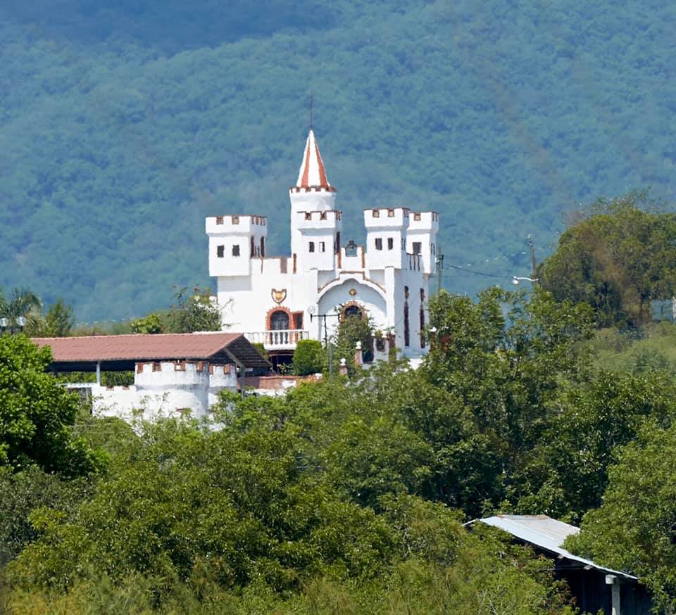 La Casa Blanca el Castillo en Mainero, Tamaulipas (Foto: Gustavo Valdez)