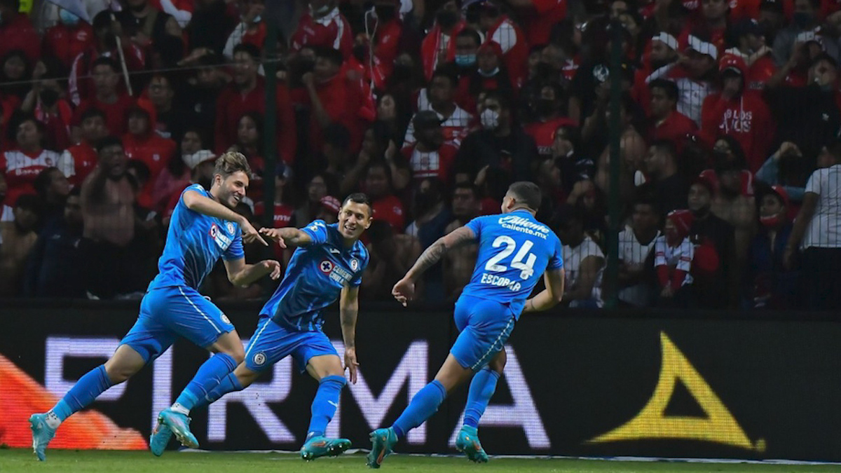Cruz Azul arruina 105 aniversario al Toluca con goleada en el Nemesio Diez