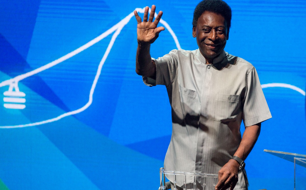 Pelé sufre una infección urinaria; continúa hospitalizado en Sao Paulo (AFP)