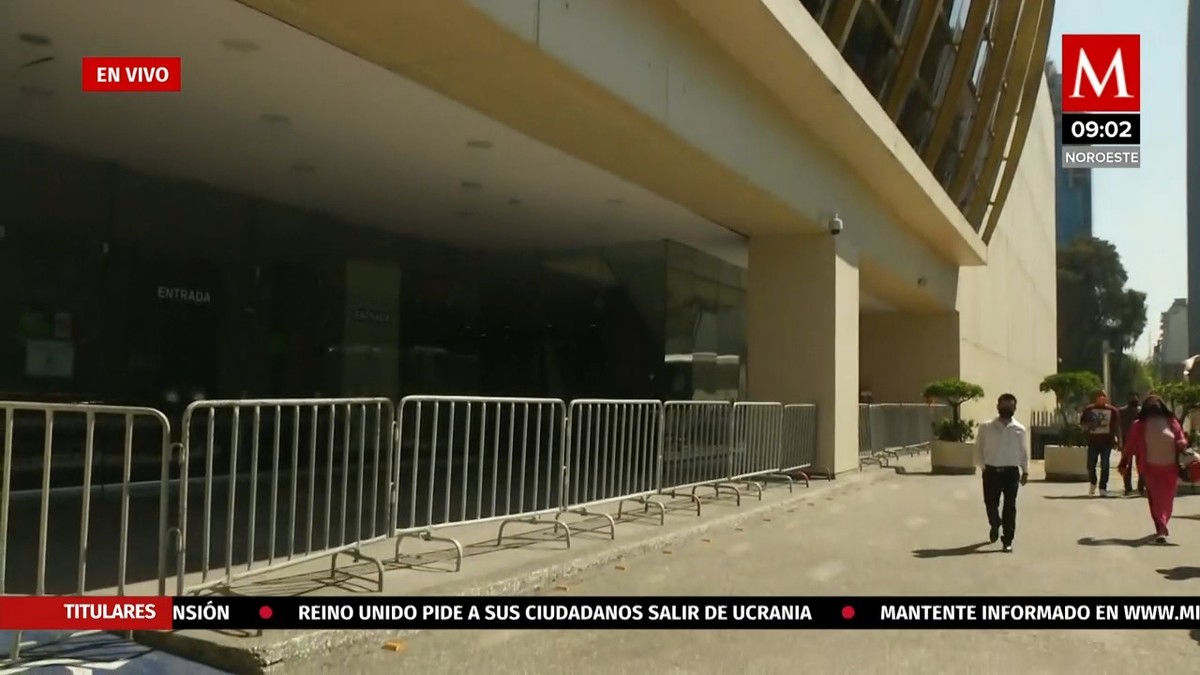 Trabajadores de Universidad Autónoma de Chapingo bloquean accesos al WTC