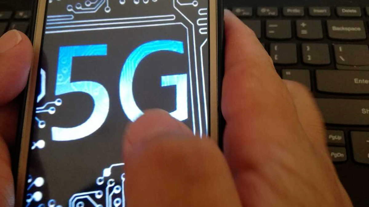 América Móvil analizará participar en licitación de espectro para 5G