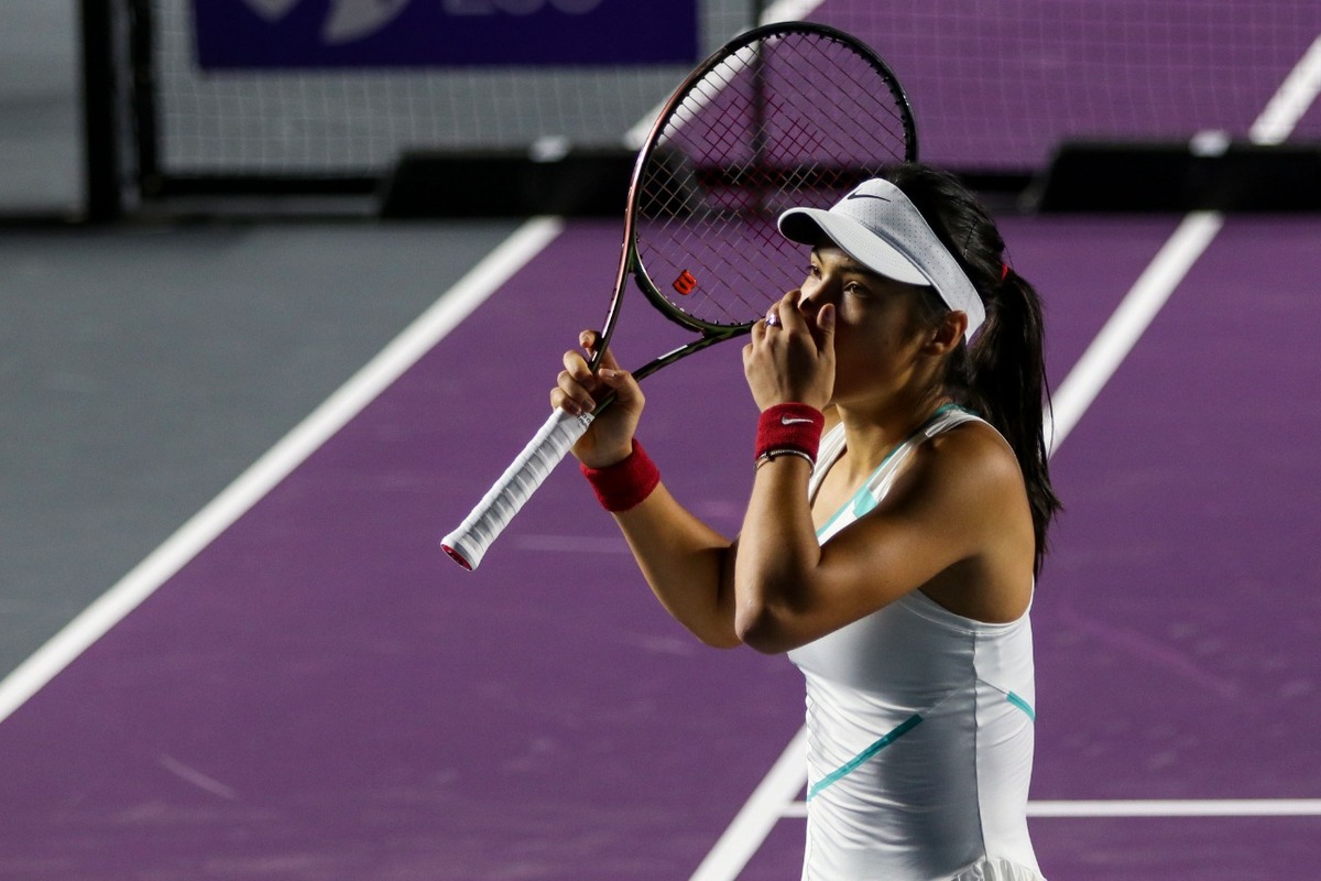 Emma Raducanu queda fuera del Abierto de Zapopan tras caer ante Daría Saville