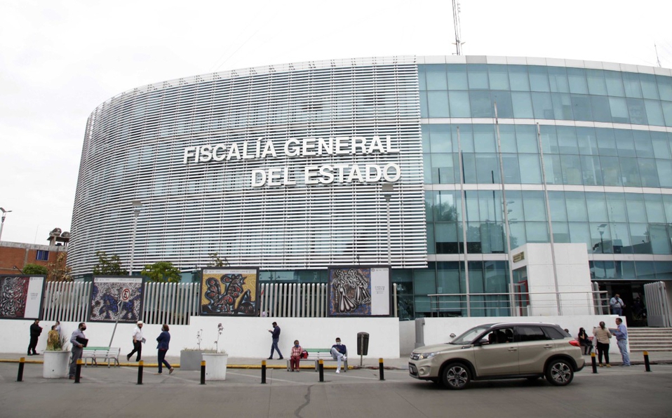 Francisco Romero acusa a la FGE de anomalías