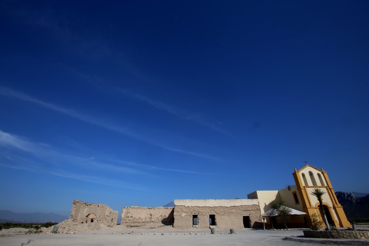 La Hacienda del Muerto se ubica en el municipio de Mina, Nuevo León. Su nombre real es Hacienda de San Antonio de las Salinas. Foto: Roberto Alanís