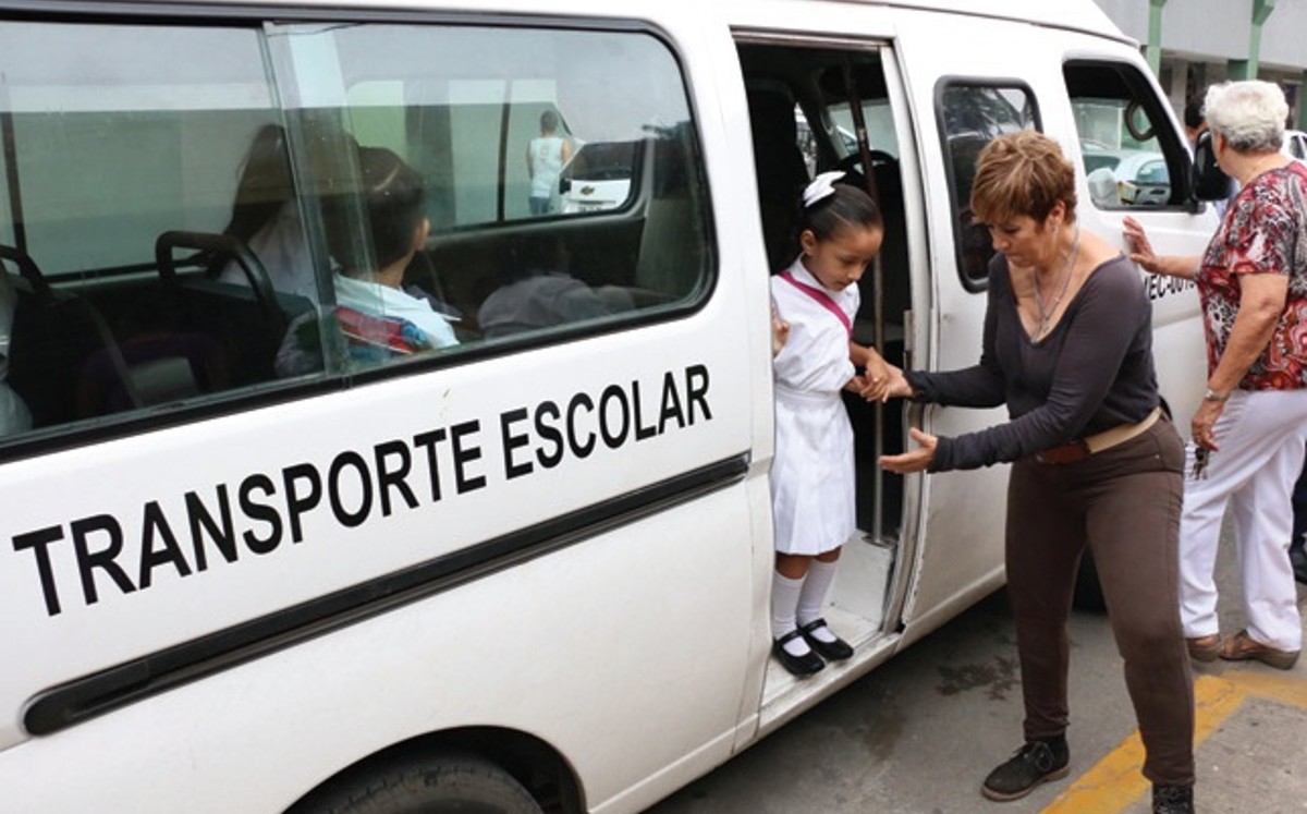 En Madero transporte escolar espera auge de clases presenciales
