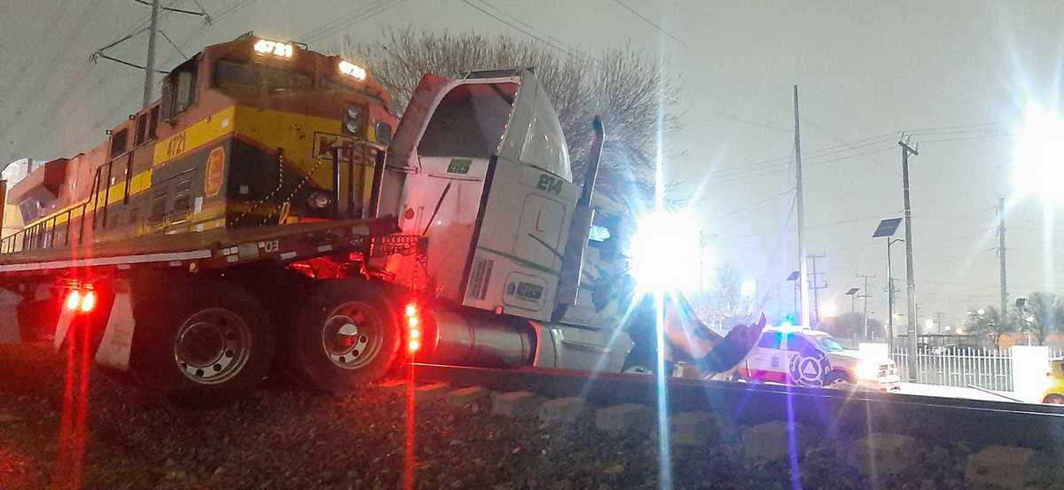 Los hechos ocurrieron alrededor de las 3:00 de la mañana en la avenida Parque Industrial Monterrey. Foto: Agustín Martínez