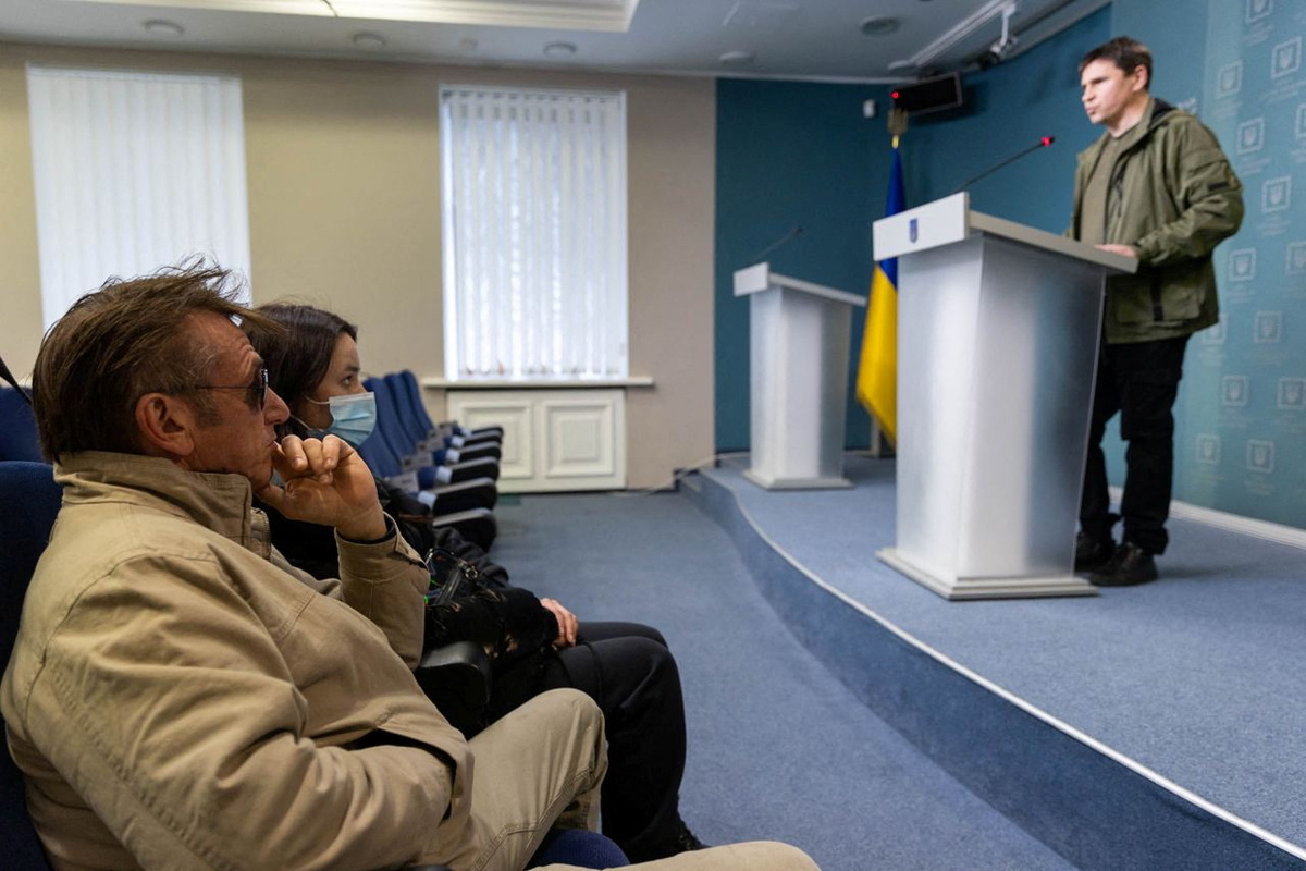 Sean Penn en Ucrania (Reuters).