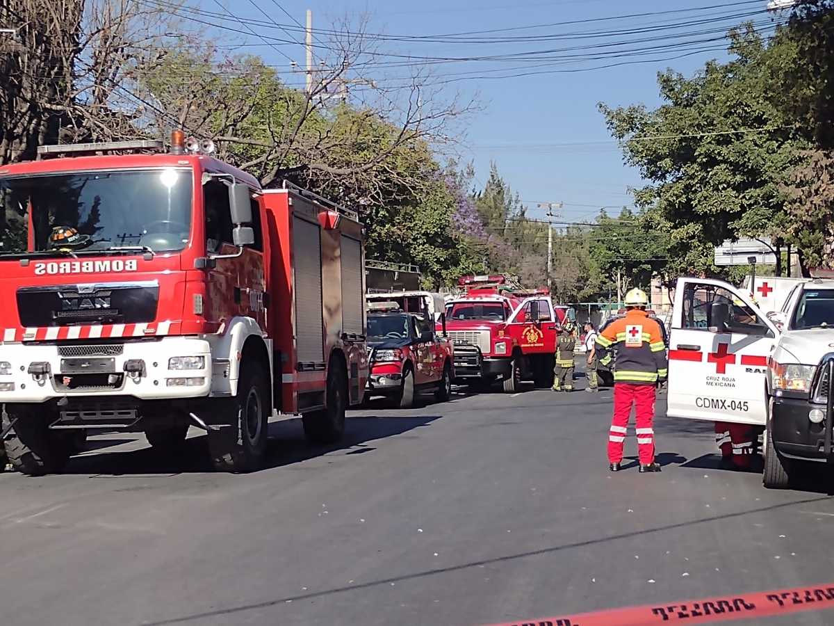 En CdMx, fábrica se incendia en Azcapotzalco; hay 6 intoxicados - Grupo  Milenio