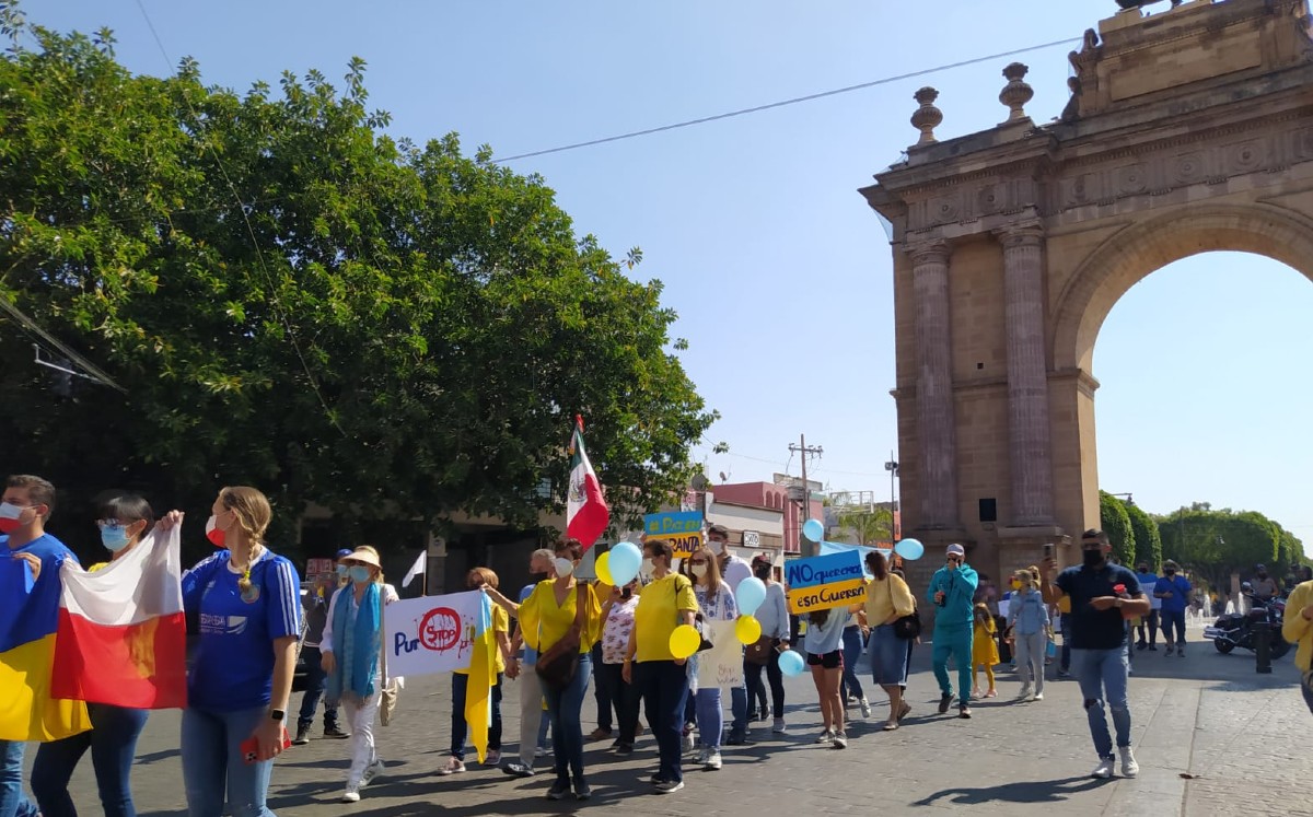 Ucranianos lamentaron que miles de familias se vieran obligadas a dejar sus hogares / Foto: Axel Rivas