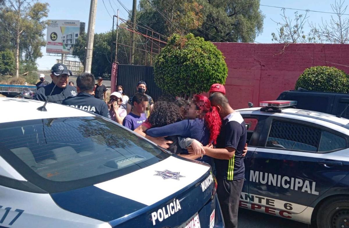 En el rescate participaron 32 agentes a bordo de 12 patrullas.