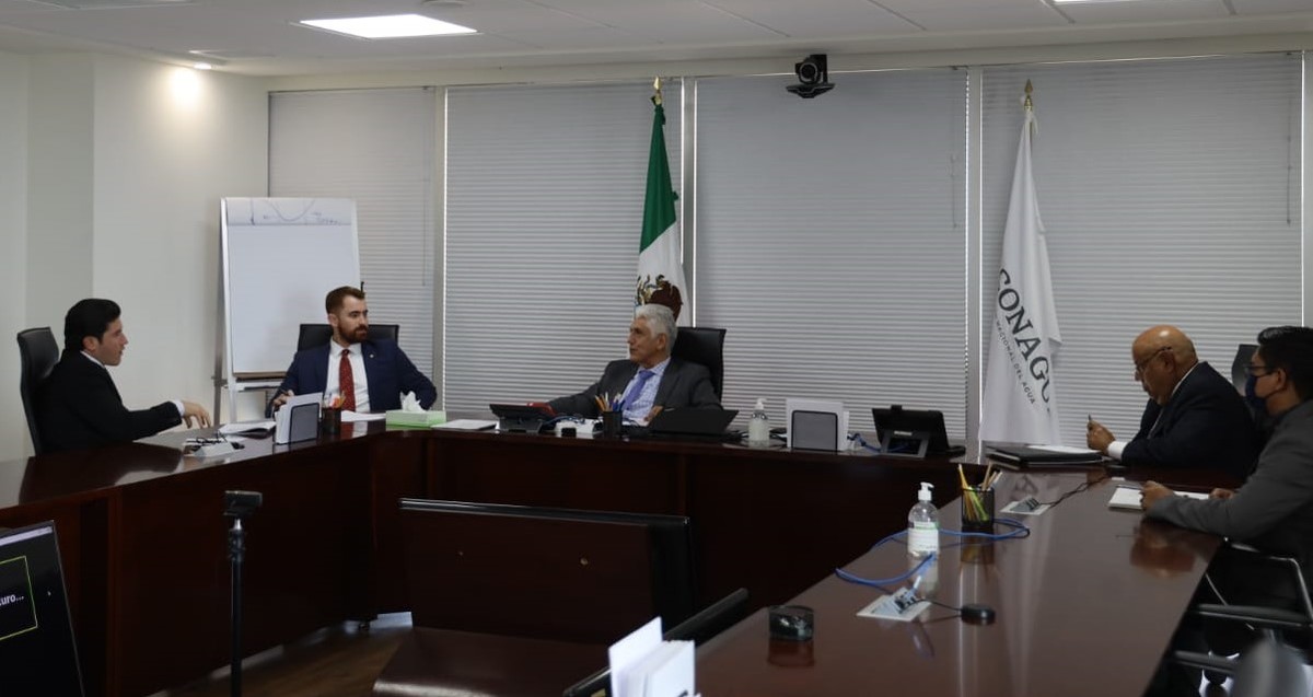 Samuel García acudió a las instalaciones de esta dependencia en la Ciudad de México. Foto: Especial
