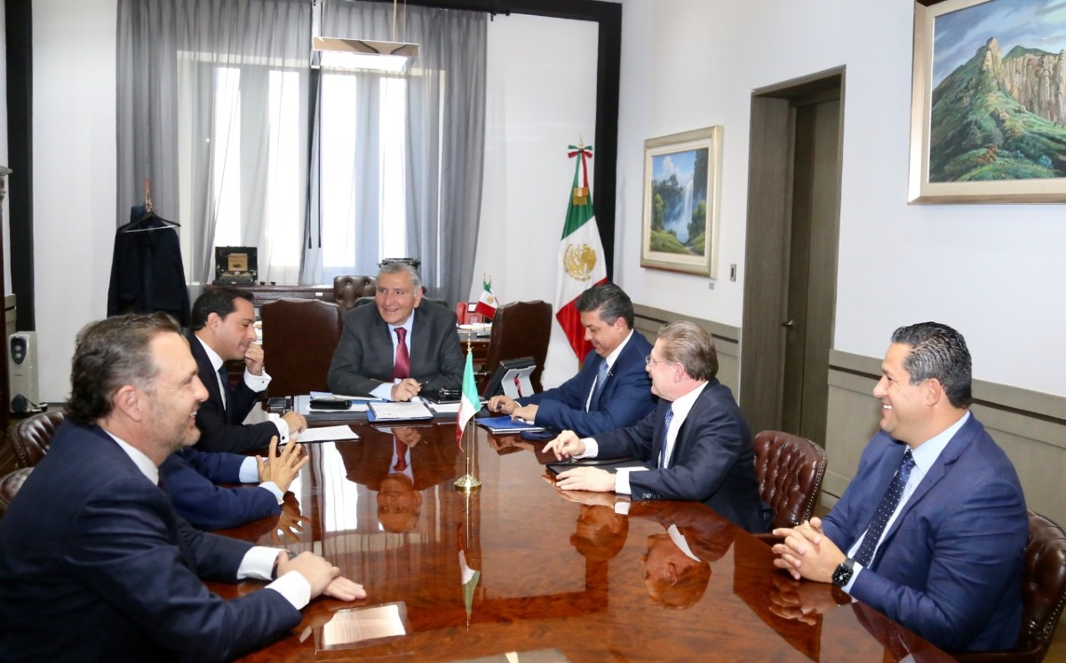 Adán Augusto López se reúne con gobernadores del PAN.  | Twitter