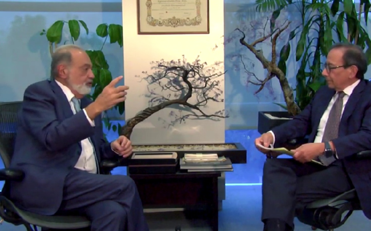 Carlos Slim participó en el foro “Visión de Futuro: México 2042”. Foto: ESPECIAL