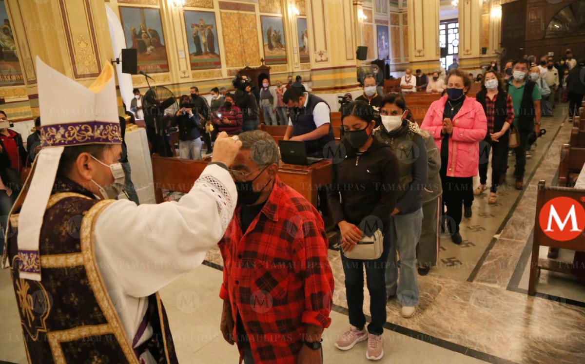 Inicia la cuaresma con miércoles de ceniza en la Catedral de Tampico