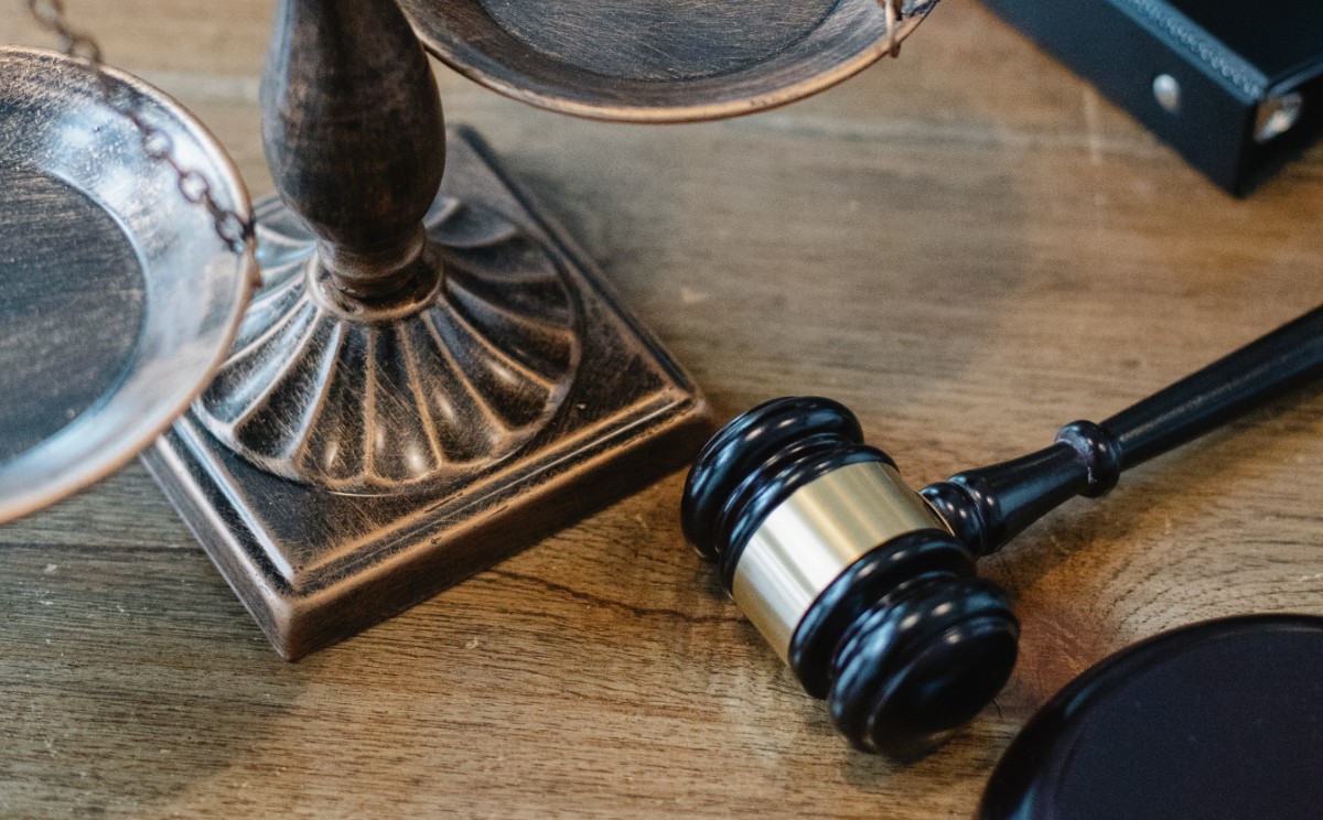 Justicia, juicio, juez | Argumentan que se vulnera el derecho a la igualdad y no discriminación. | Pexels