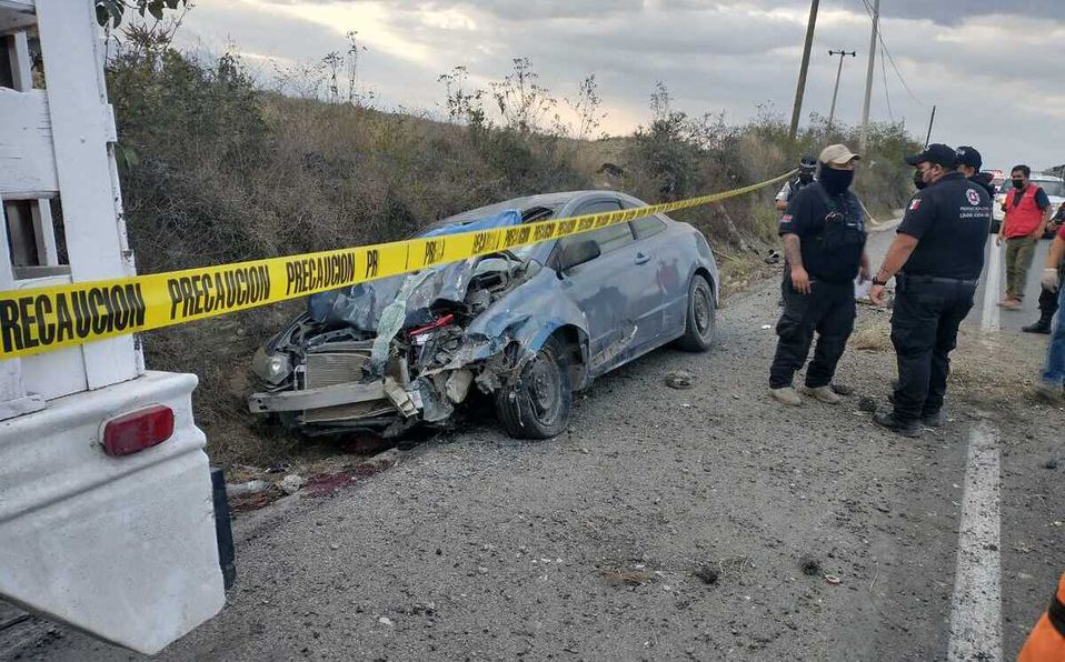 El accidente se registró en el kilómetro 173, en dirección de Montemorelos a Hualahuises. Foto: Especial