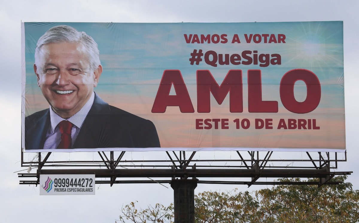 El INE realizó un recorrido para constatar las 14 quejas interpuestas por el PAN, PRI y PRD. | Cuartoscuro