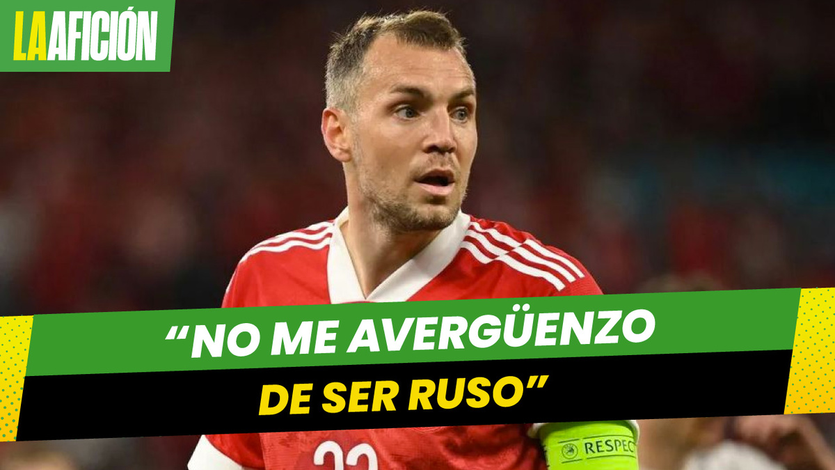 Ruso Artem Dzyuba responde a crítica del ucraniano Andriy Yarmolenko