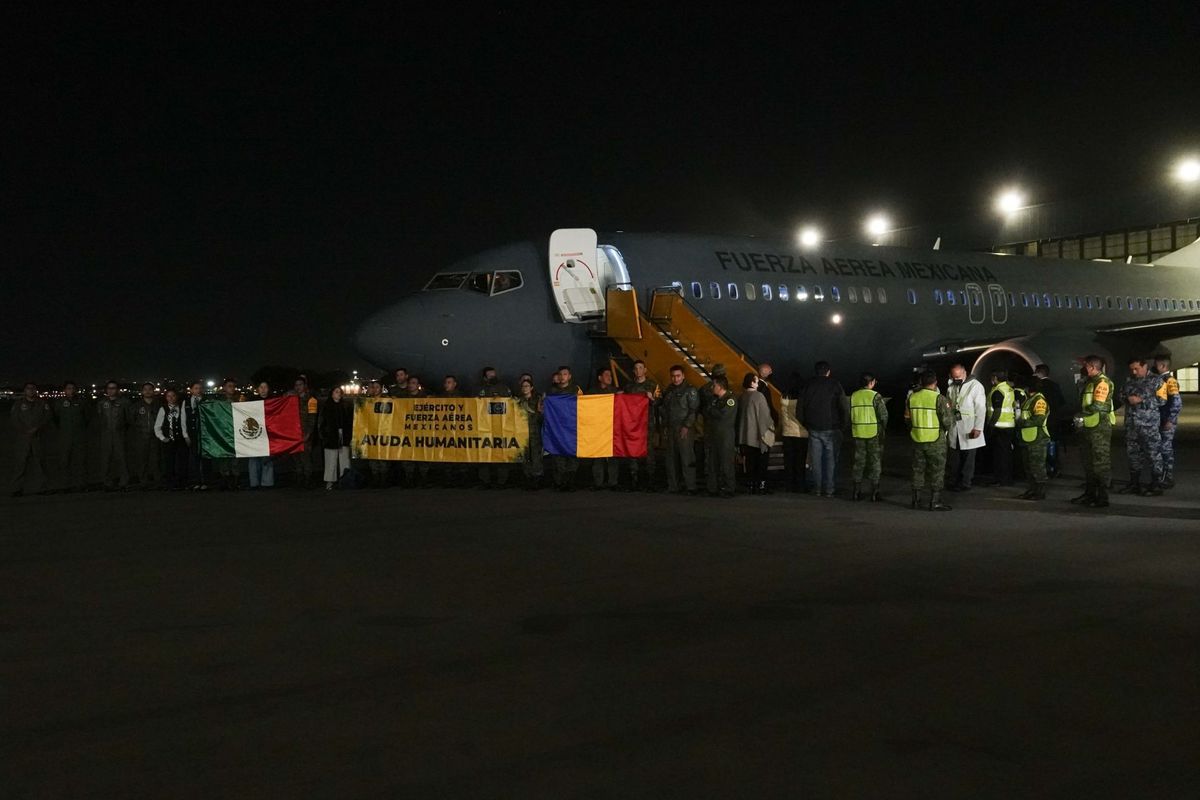 SRE no descarta otro vuelo para evacuar a mexicanos de Ucrania | Cuartoscuro