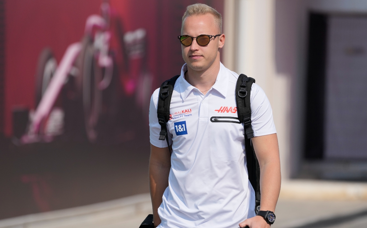 Echan a Nikita Mazepin de la F1; Haas rescinde contrato del piloto ruso (AP)