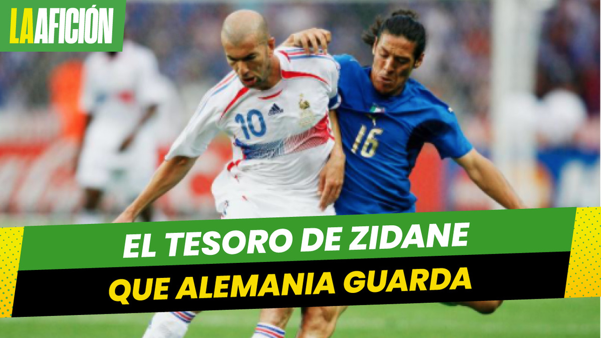 Zidane dañó puerta en estadio de Leipzig en 2006; club enmarcó golpe